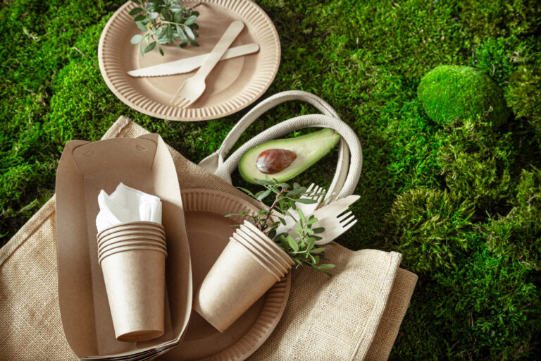 Eco-friendly packaging materials for small businesses in California